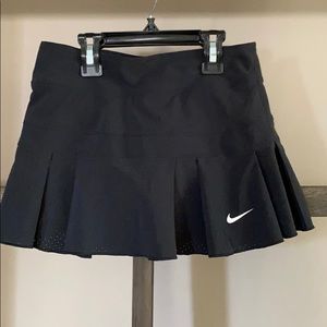 Girls Nike tennis skirt.